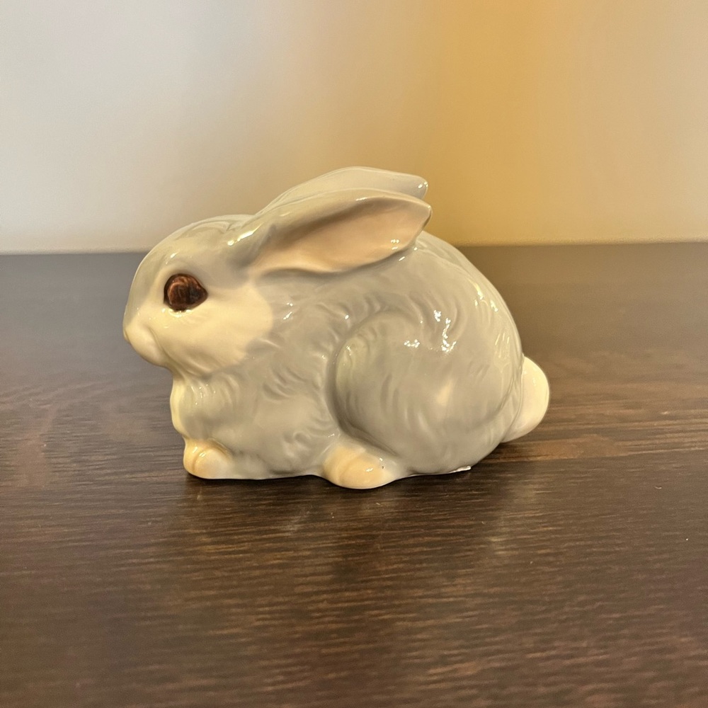 Vintage Ceramic Bunny Rabbit Easter Sitting Spring Figurine Japan